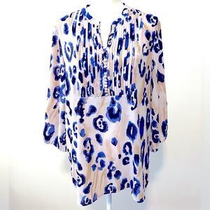 Chico’s Tunic Length Top Pleated Bib Front 3/4 Sleeves Size 2 / Large